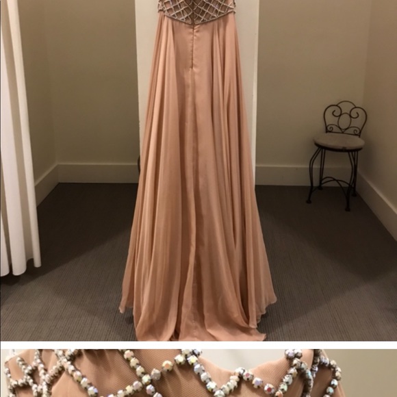 Sherri Hill prom dress - Picture 5 of 11